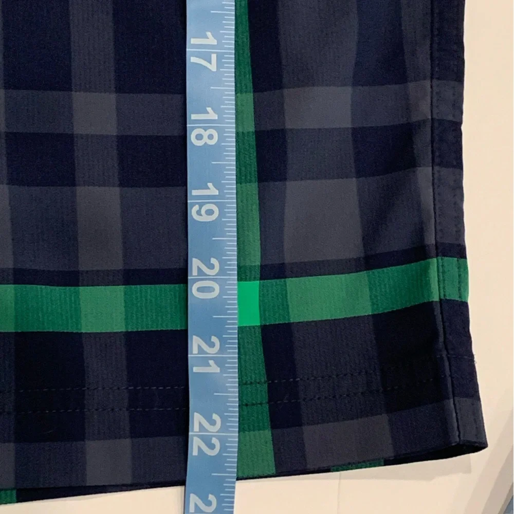 2 Pairs Youth NIKE Plaid Green / Blue and White / Black Golf Shorts Dri-Fit XL